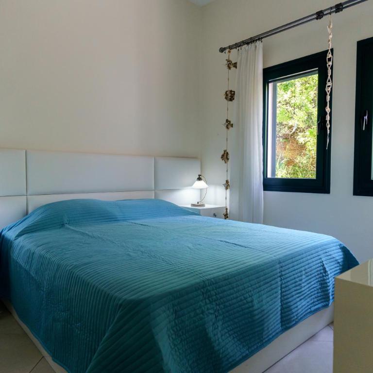 Boka bay apartments with pool - Three-Bedroom Apartment - 3