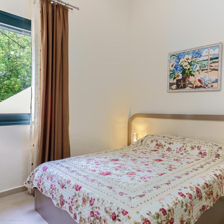 Boka bay apartments with pool - Three-Bedroom Apartment - 17