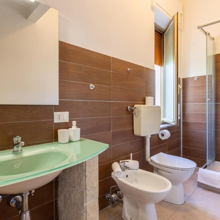 Acquacorrente Rooms - a due passi dal mare - Camera Matrimoniale con Balcone - 14