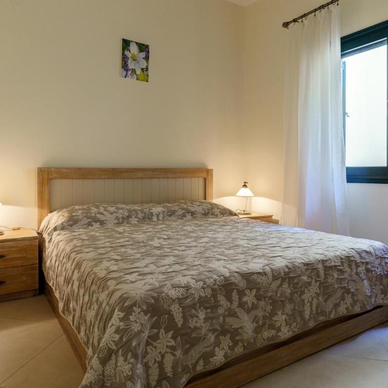 Boka bay apartments with pool - Three-Bedroom Apartment - 21