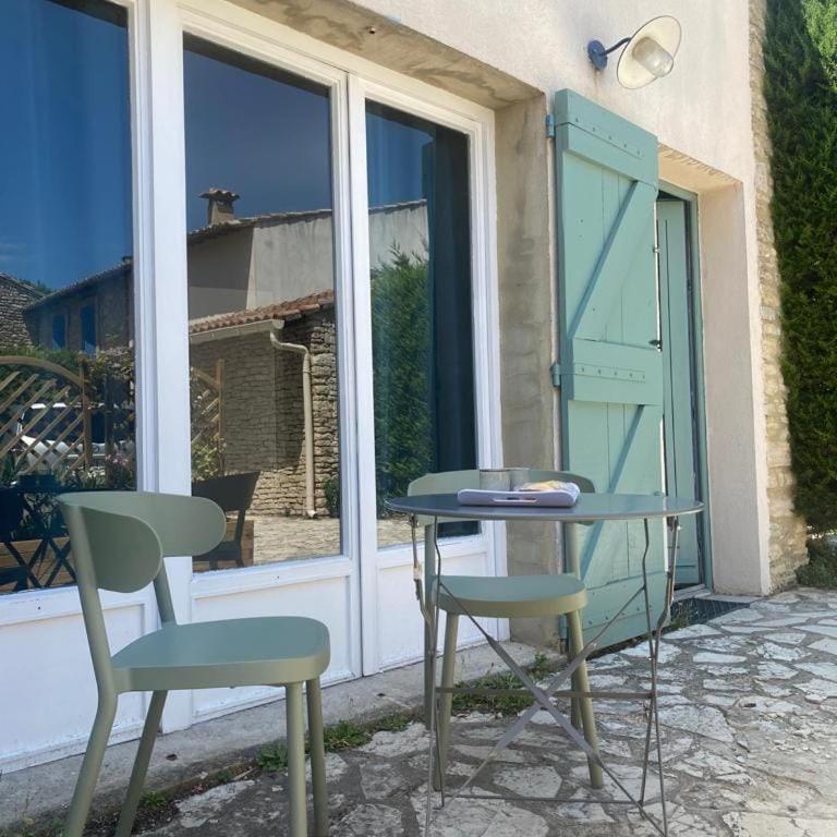 Jolie maison de ville, parking et jardin privés - Casa con 2 Camere da Letto - 28