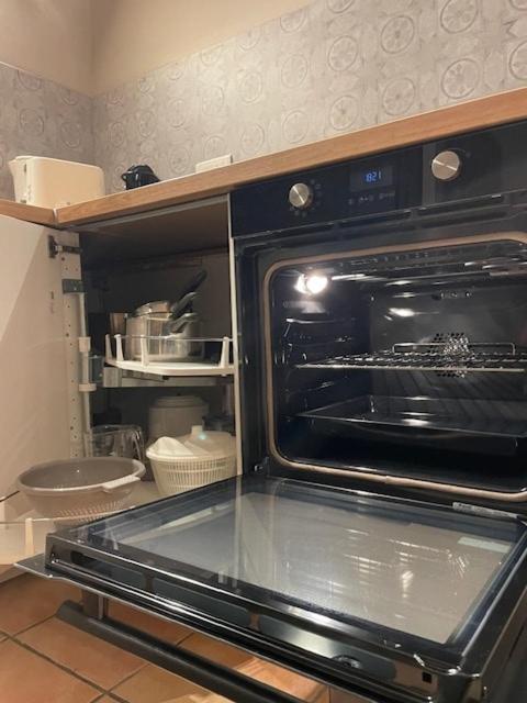 Jolie maison de ville, parking et jardin privés - Casa con 2 Camere da Letto - 29