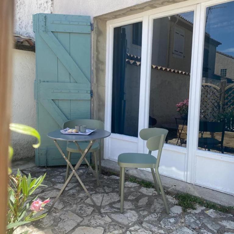 Jolie maison de ville, parking et jardin privés - Casa con 2 Camere da Letto - 22