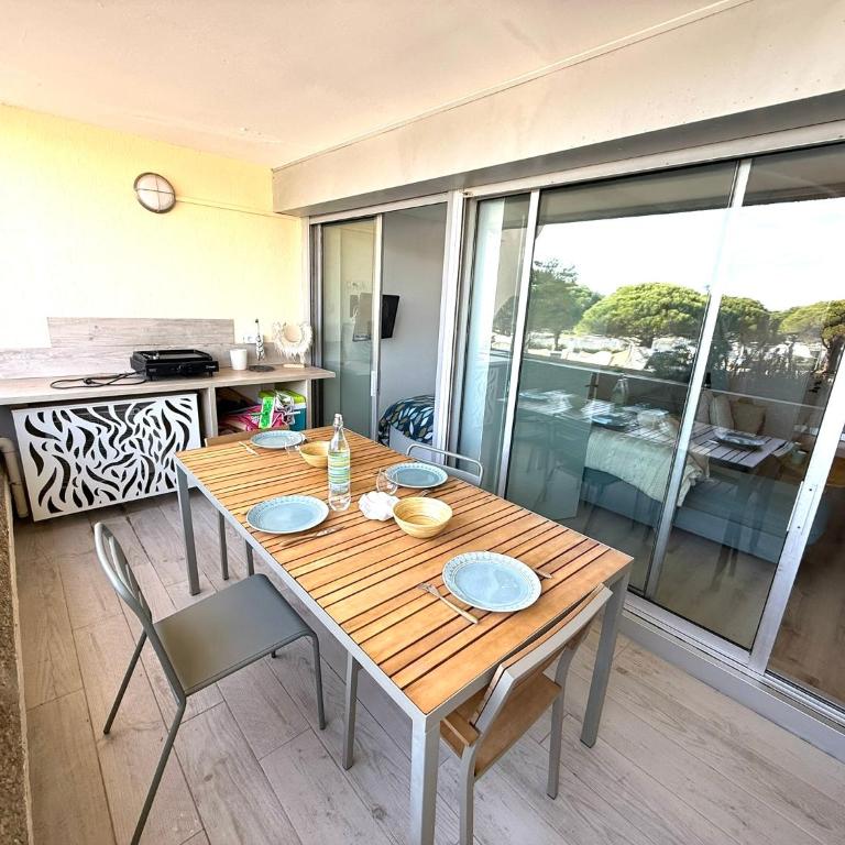 L'Escale de Port-Camargue , 4 pers, piscine, climatisation, parking - Apartamento de 2 dormitorios - 1