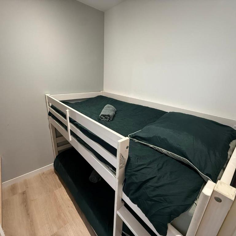L'Escale de Port-Camargue , 4 pers, piscine, climatisation, parking - Apartamento de 2 dormitorios - 13