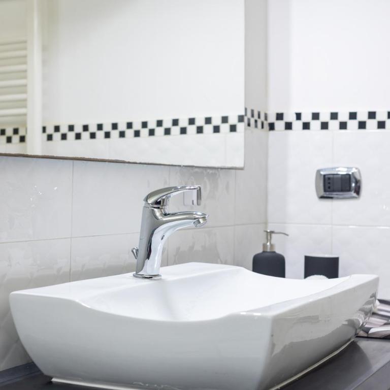 Napoli centro Double apartment - Appartamento con 2 Camere da Letto - 21