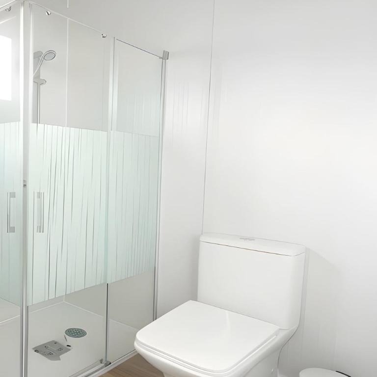 Casa con jardin y piscina con horario privada WiFi y aire acondicionado - Maison de Vacances - 35