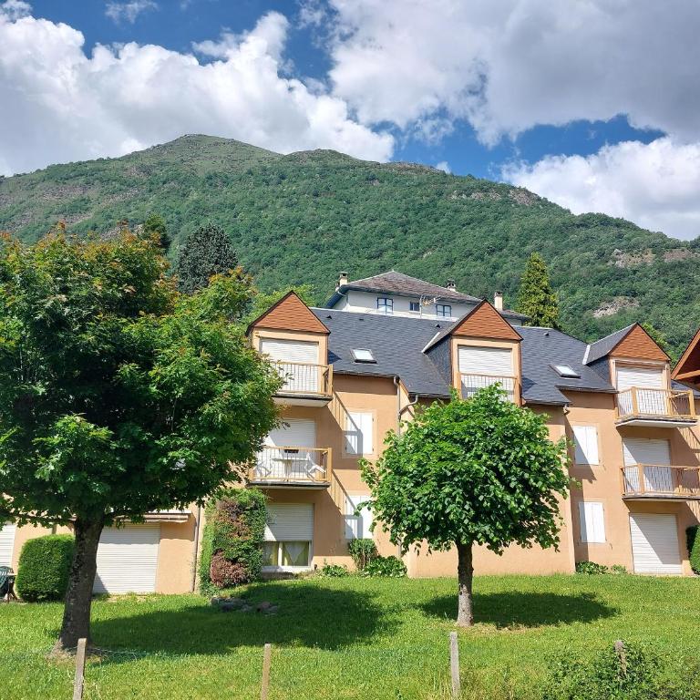 Appartement 2pers, superbe vue montagne, exposé sud, Résidence très calme, parking, 5mns à pied du centre - Appartement 1 Chambre - 18