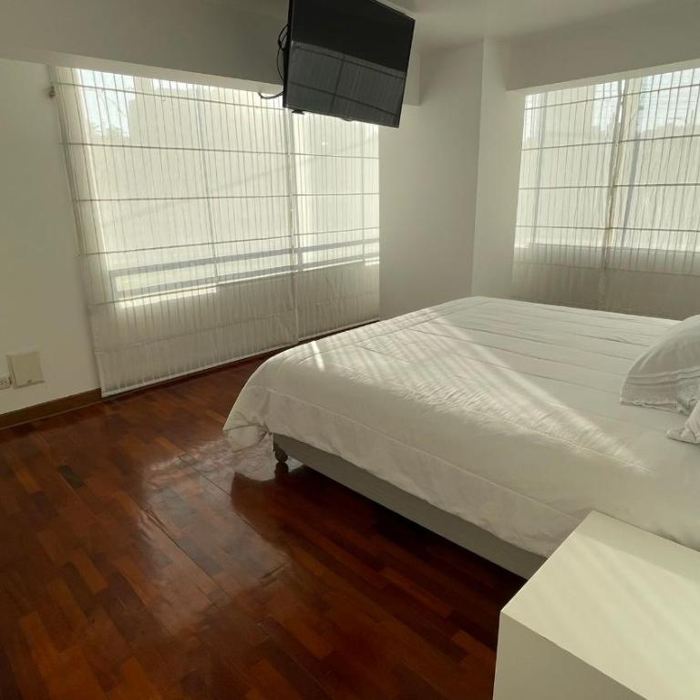 Apartment in Miraflores - Two-Bedroom Apartment - 4
