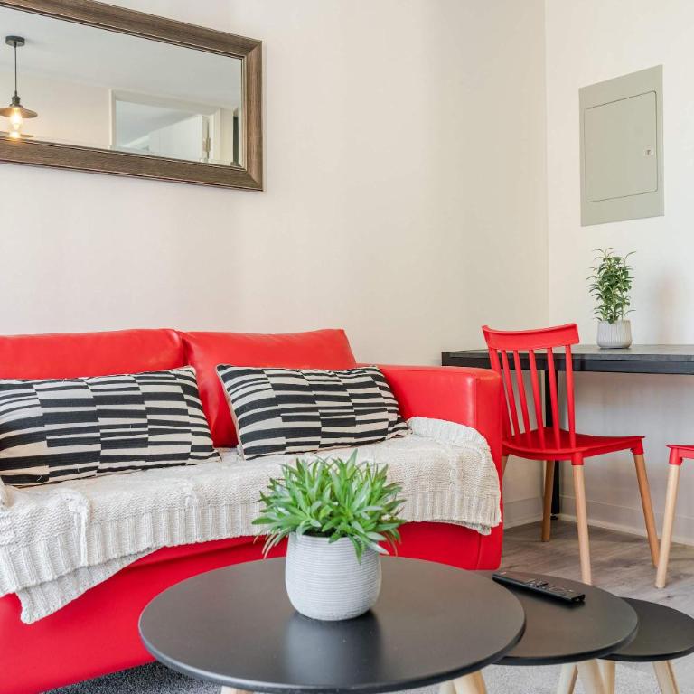 HOM I Mall Plaza Egana I Wifi I Gym I 1D1B - Apartment - 4