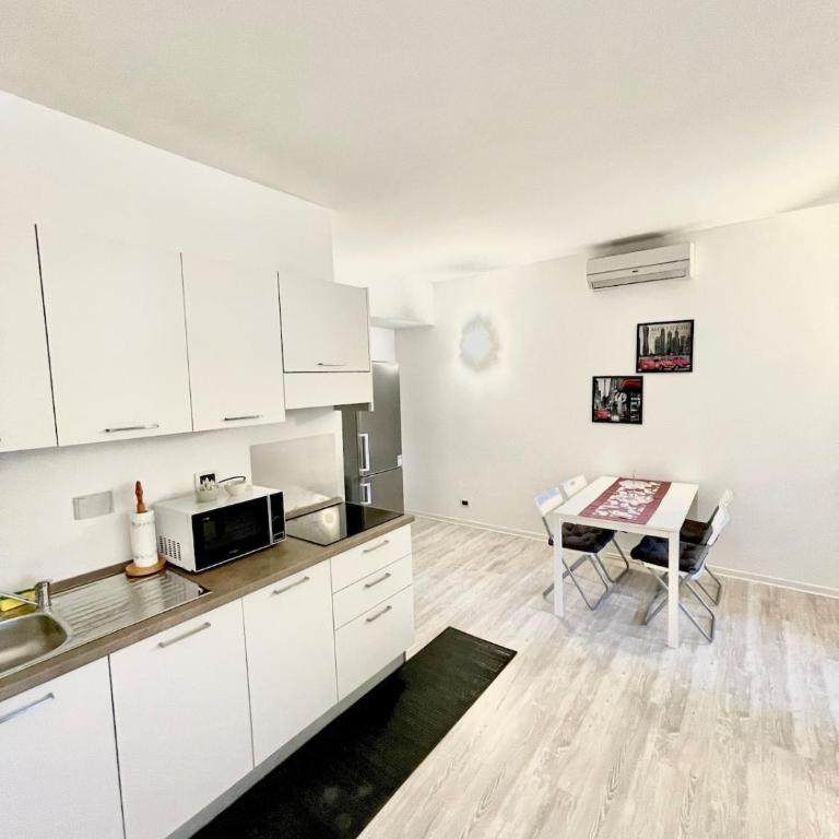 Casa Giulia Tourist Rental - Two-Bedroom Apartment - 3