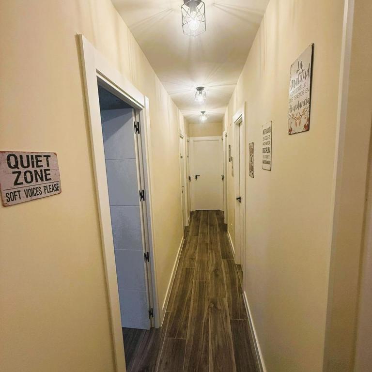 Private Room in Modern Madrid Apartment - Double or Twin Room - 7