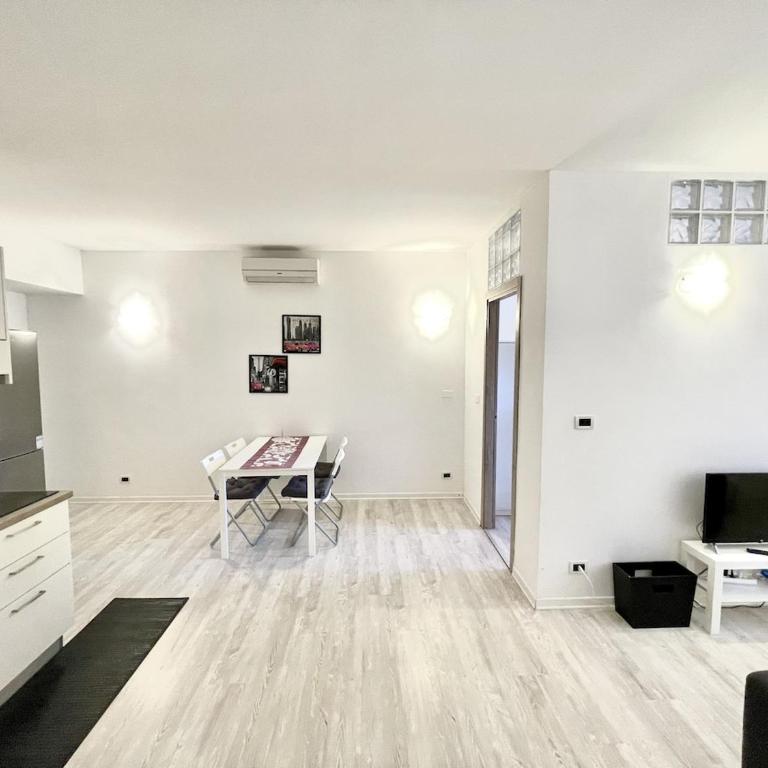 Casa Giulia Tourist Rental - Two-Bedroom Apartment - 13
