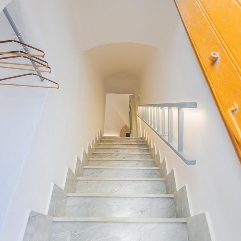 Dimora Giulia - Designer Townhouse with Balcony - Two-Bedroom House - 26
