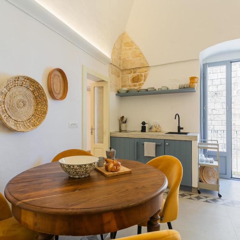 Dimora Giulia - Designer Townhouse with Balcony - Two-Bedroom House - 29
