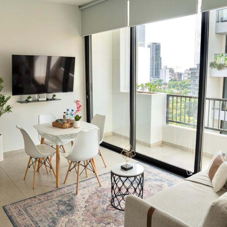 A pasos del Shopping del Sol y Paseo la Galería - One-Bedroom Apartment - 1