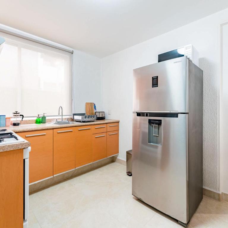 NEW Exciting Roma Condo Parque Mexico 550m Walk - Apartment - 20