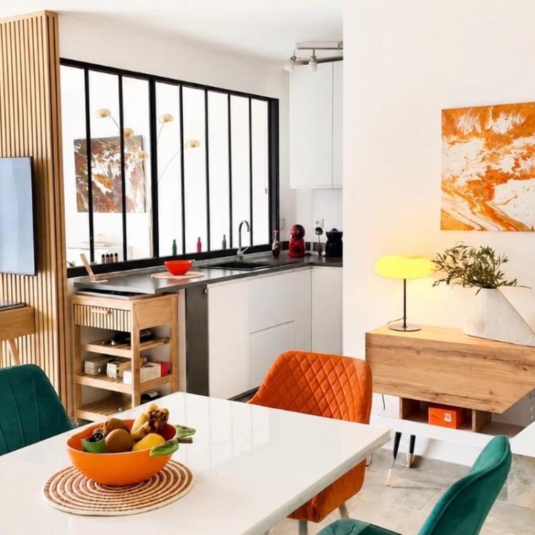 Bandol-appart lumineux-rénové-proche gare et port - Two-Bedroom Apartment - 1