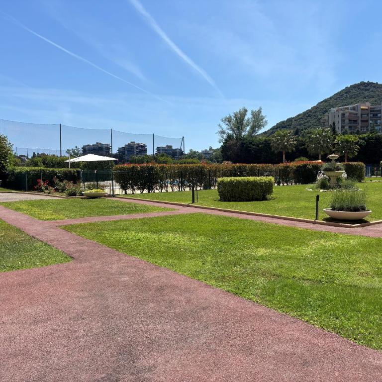Appartement Cannes - Mandelieu - Le Petit Fairway, entre golf et mer - Apartment - 32
