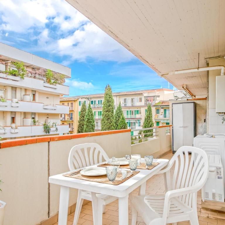 NH - Florence Vanni Pink Paradise - One-Bedroom Apartment - 13