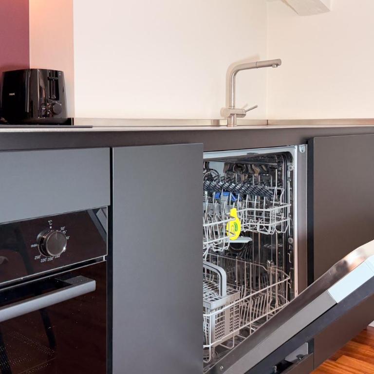 Loft MAME - Centro Alba con Parcheggio - Appartamento con 2 Camere da Letto - 46