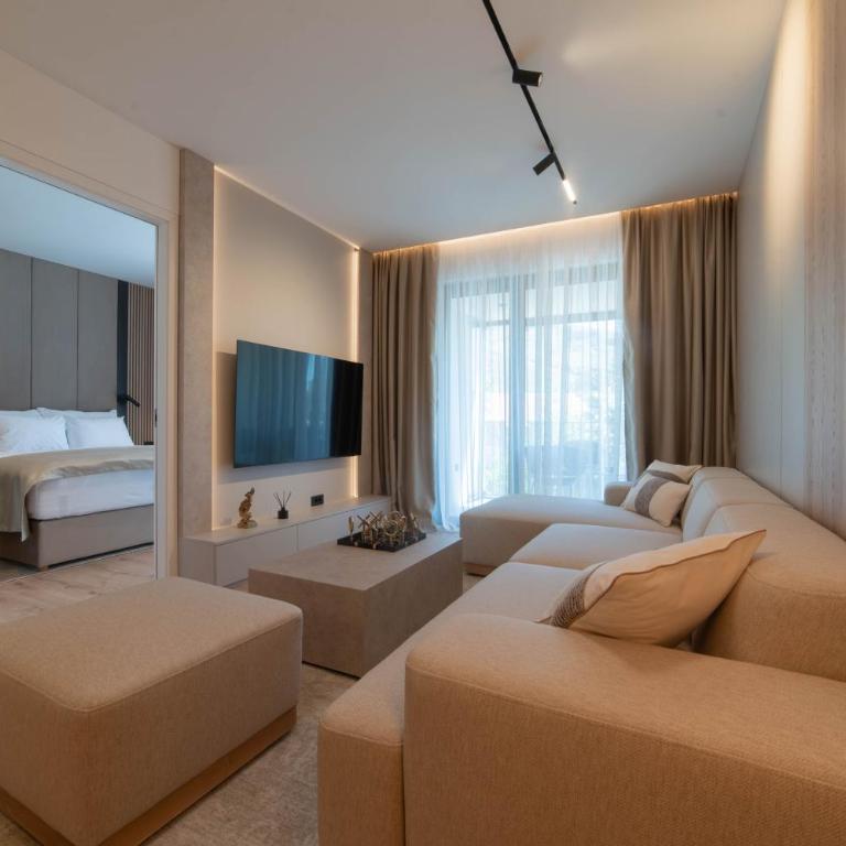 Home apartments - Apartman sa 2 Spavaće Sobe i Balkonom - 1