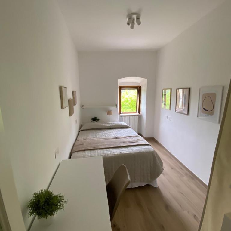 Cozy Assisi - Two-Bedroom Apartment - 26