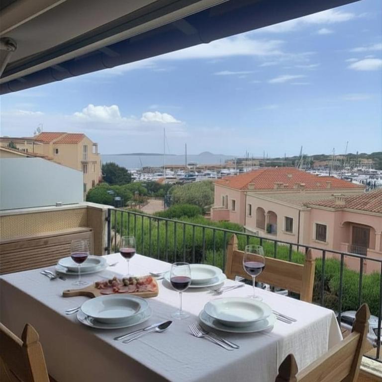 Terrace with Port View - Appartamento con 2 Camere da Letto - 2