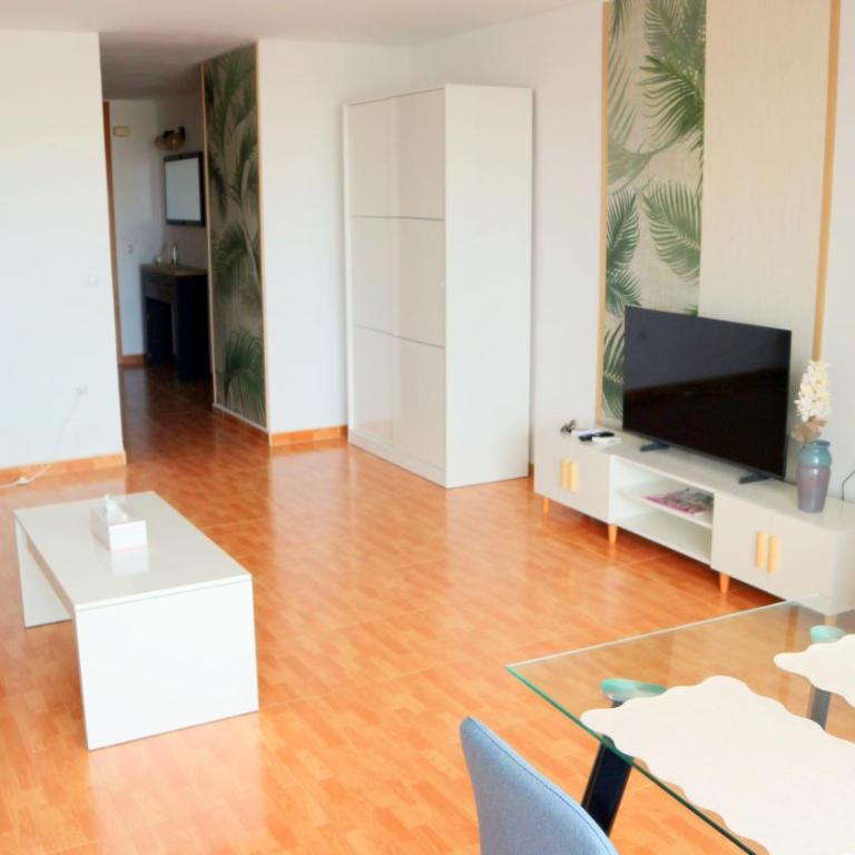 Playa San Juan Relax Residence - One-Bedroom Apartment - 13