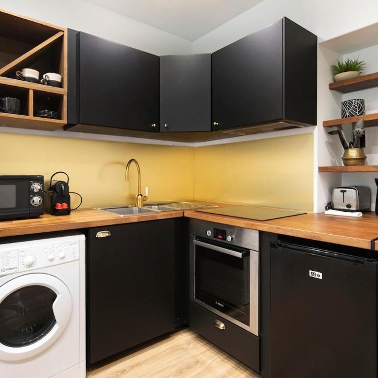 Logement pour 2 personnes aux portes du Marais - Standard Apartment - 4