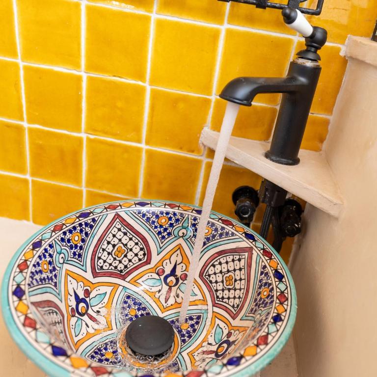 El Balcón de la Alhambra- 3 Suites - One-Bedroom Apartment with City View - 19