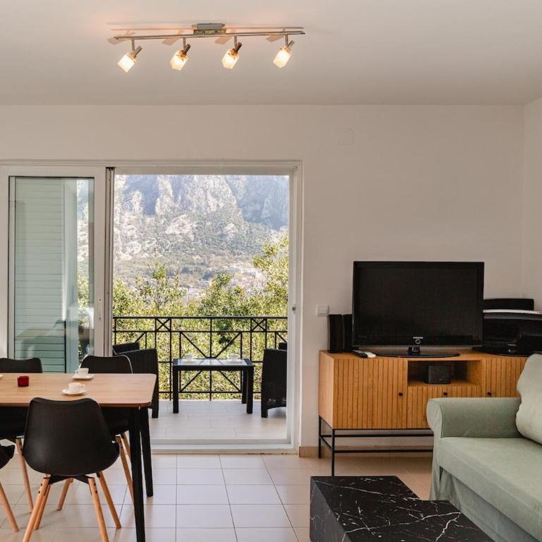 Newly refurbished 2 bd with sea views - Apartman sa 2 Spavaće Sobe - 42