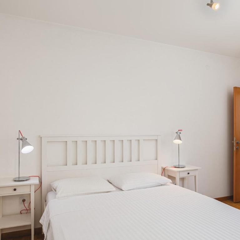 Newly refurbished 2 bd with sea views - Apartman sa 2 Spavaće Sobe - 43