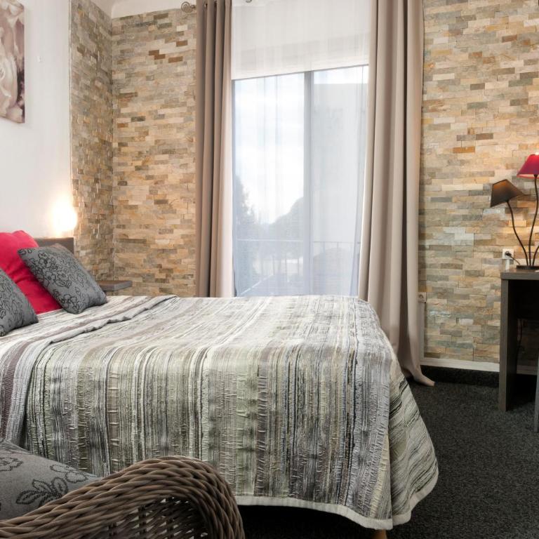 Hôtel le Chardon Bleu - Chambre Double Supérieure avec Balcon - 2