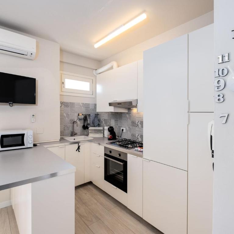 Bardolino Spritz, Balcony, beach access and aircon - Appartamento con 1 Camera da Letto - 2