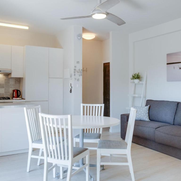 Bardolino Spritz, Balcony, beach access and aircon - Appartamento con 1 Camera da Letto - 4