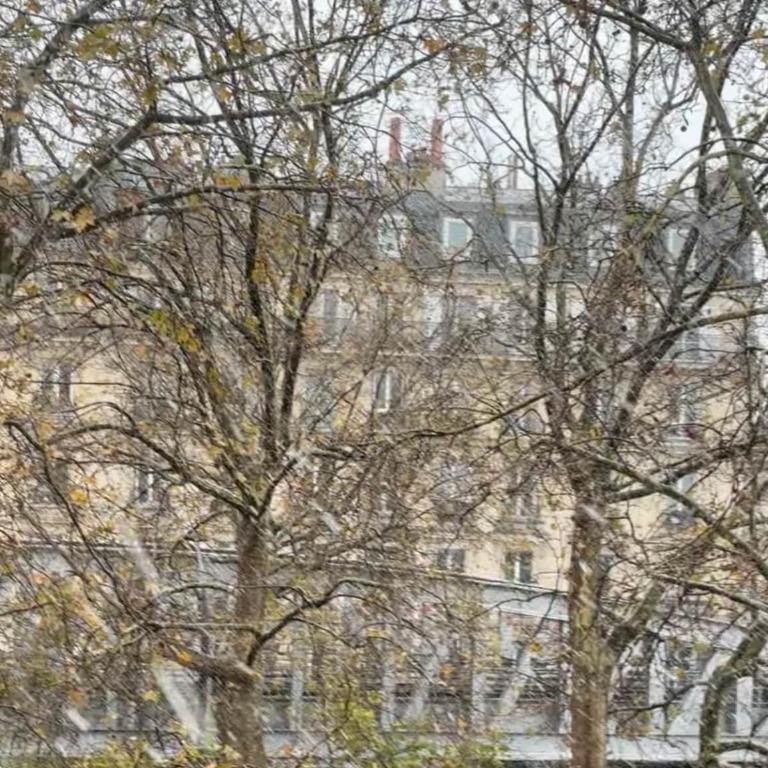 Cozy 2-Bedroom Apartment in Paris near Gare du Nord & Montmartre - Appartement 2 Chambres - 28