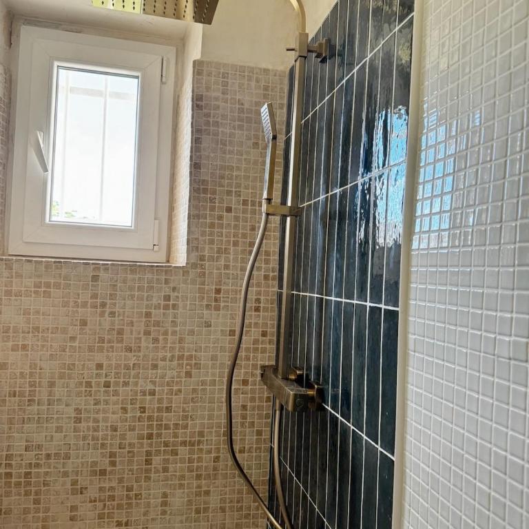 Cozy 2-Bedroom Apartment in Paris near Gare du Nord & Montmartre - Appartement 2 Chambres - 15