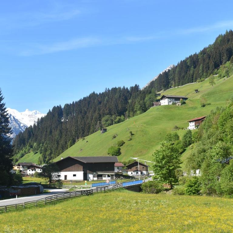 Landhaus Auen - Apartment mit 2 Schlafzimmern und Balkon - 1