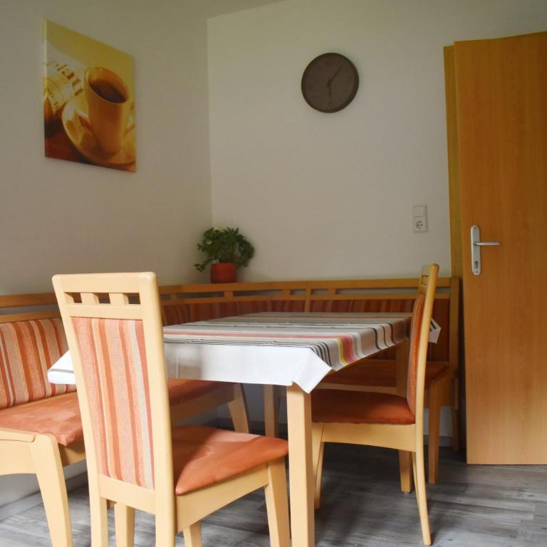Landhaus Auen - Apartment mit 2 Schlafzimmern und Balkon - 4