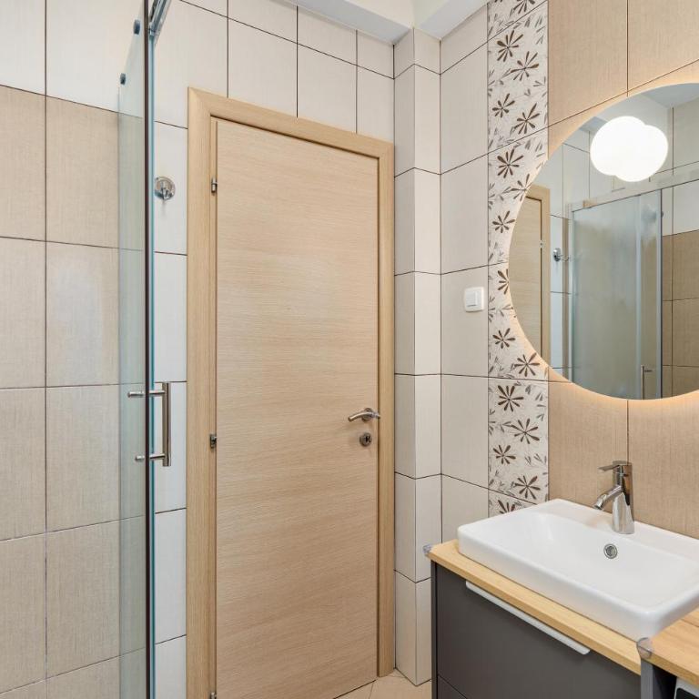 Symphony of the Kotor Bay Sea - Apartment mit 2 Schlafzimmern und Meerblick - 18