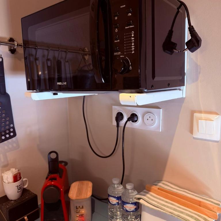 Meublé classé Carmes , entrée autonome, wifi, climatisé, petit parking privé - Studio-Apartment - 19