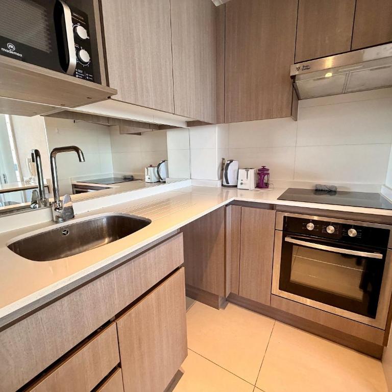 Nuevo y recién decorado dos suites - Apartamento de 2 dormitorios - 9