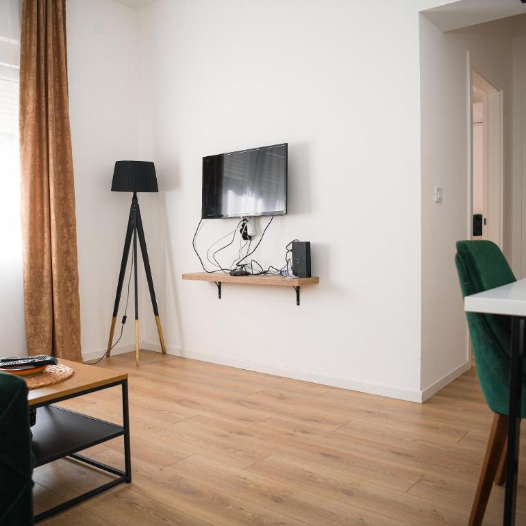 Apartmani LA CASA - One-Bedroom Apartment - 1