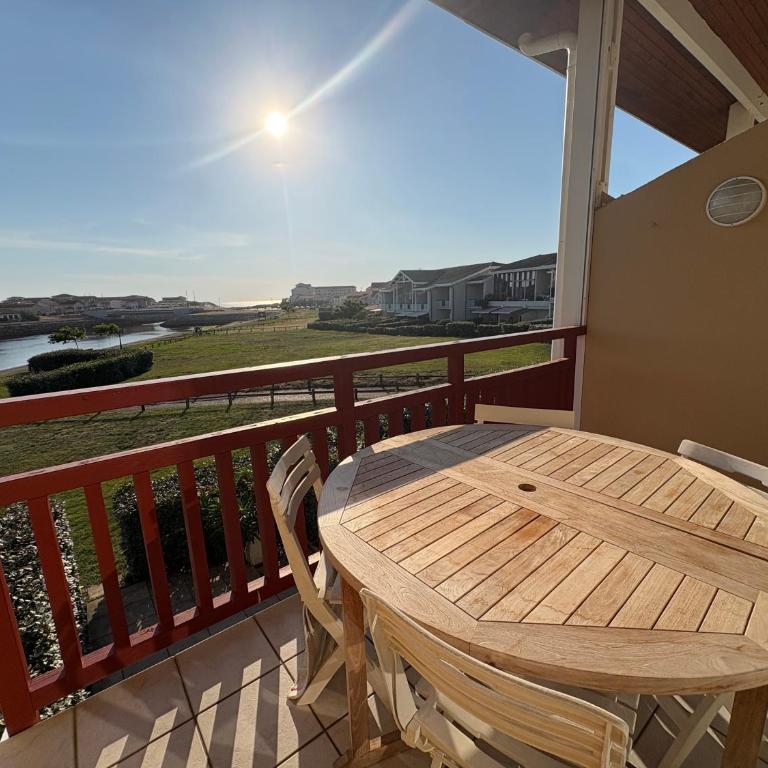 Les Pêcheurs - Appartement 1 Chambre Supérieur avec Balcon - 2