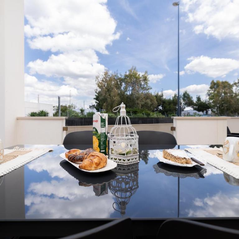 Suite Mediterranea con Idromassaggio Privato e Dehors a 100mt dal Mare - Appartamento con 2 Camere da Letto e Vista Piscina - 2