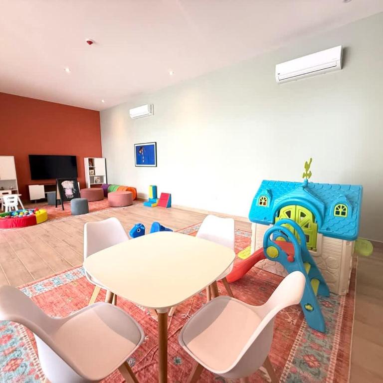 Depto premium Valle Poniente UDEM Consulado 5px - Apartment - 68