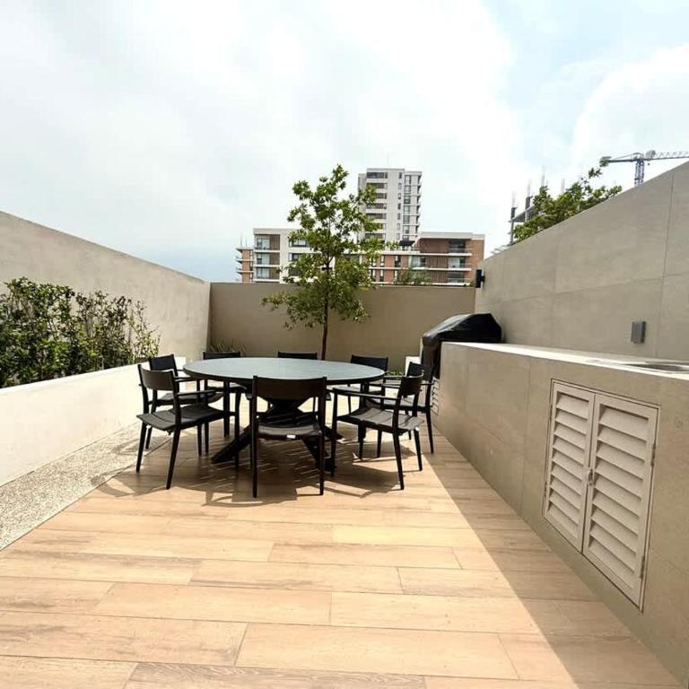 Depto premium Valle Poniente UDEM Consulado 5px - Apartment - 72