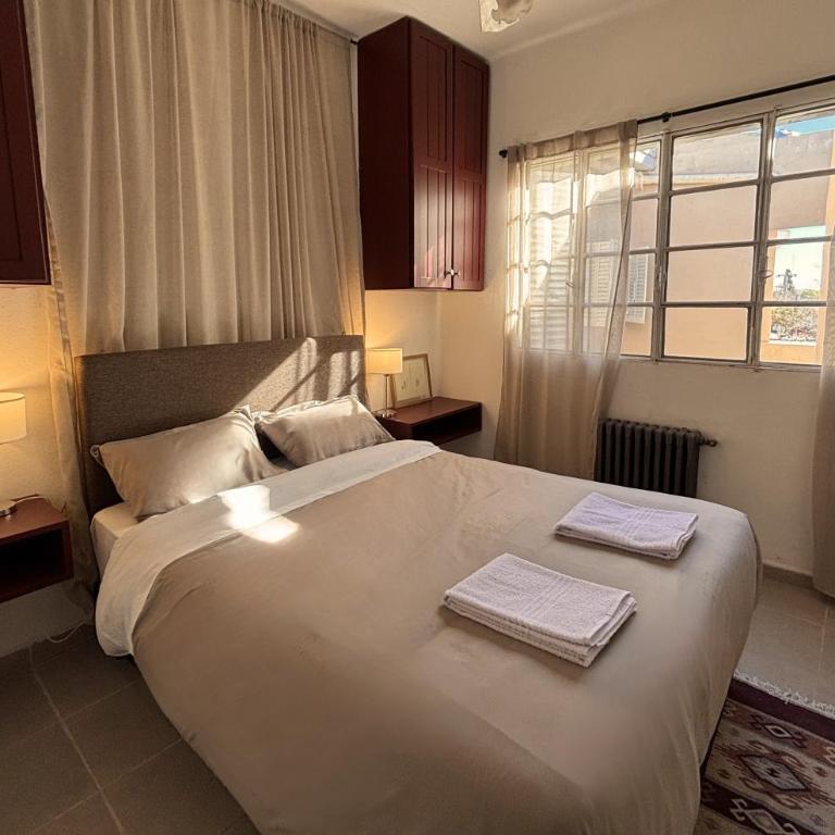 Hotel Aleph - Premium Quadruple Room - 1