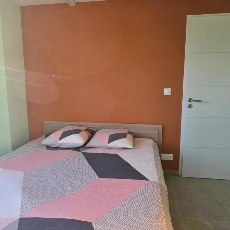 LE BARCARES - plage à pied - logement "Aiguamar" climatisé 1 chambre avec terrasse, 4 personnes - parking privé - Apartment mit 1 Schlafzimmer - 8